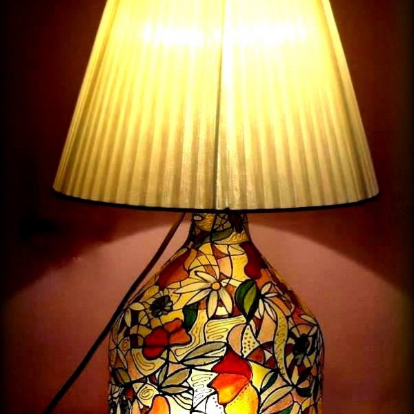 Lampada dipinta a mano Petali
