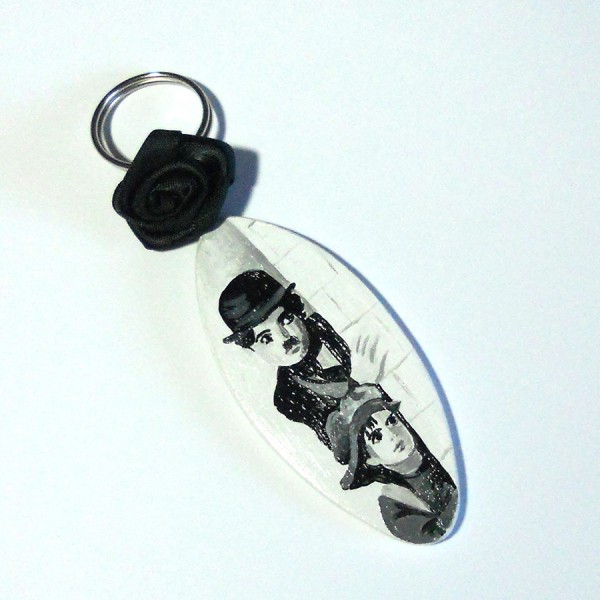 Portachiavi in legno dipinto a mano Il monello chaplin